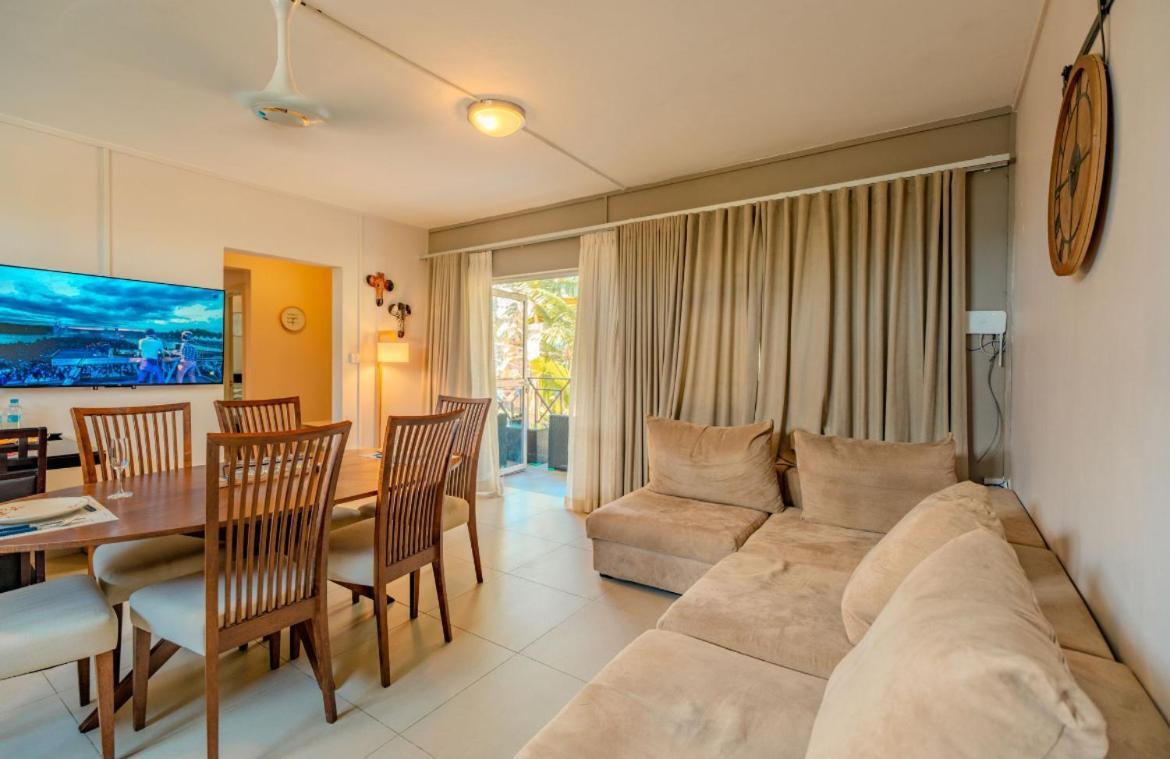 Pereybere Beach Paradise 4 Bedroom Apt エクステリア 写真